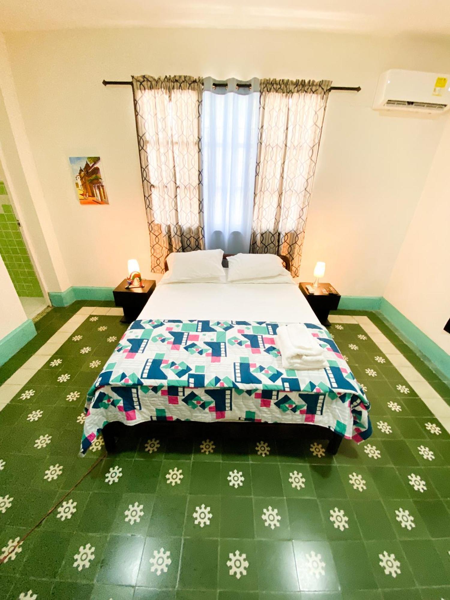 Bed and Breakfast Mansion Bahia Manga à Cartagène Extérieur photo