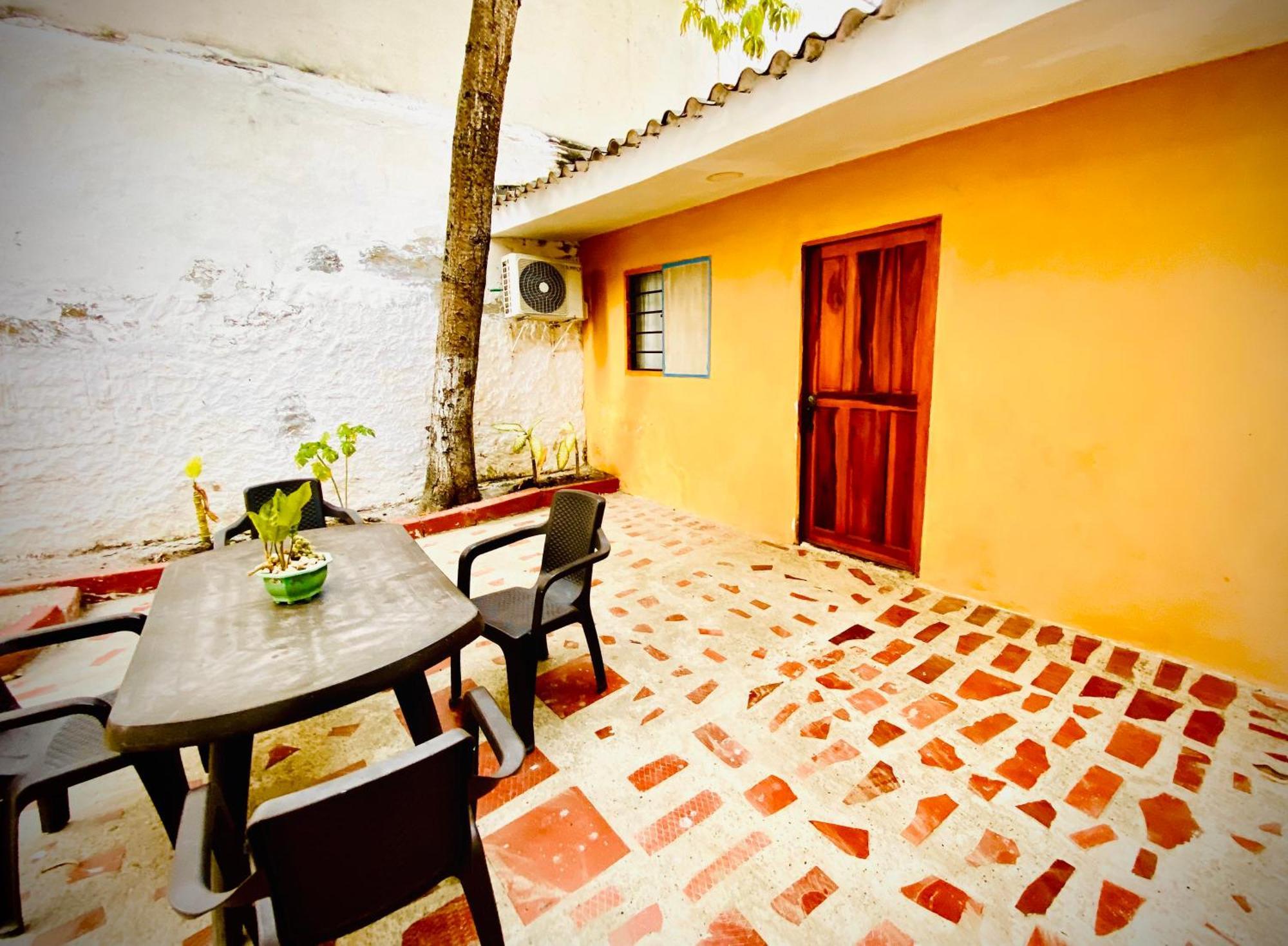 Bed and Breakfast Mansion Bahia Manga à Cartagène Extérieur photo